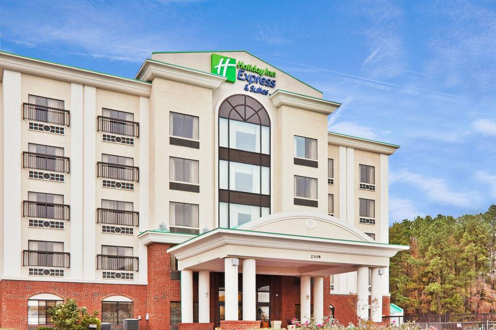Holiday Inn Express & Suites Wilson-Downtown By Ihg מראה חיצוני תמונה